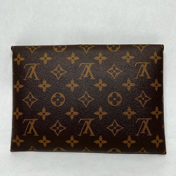 LOUIS VUITTON Monogram Canvas Kirigami Pochette - Picture 2 of 9